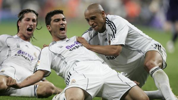 وفاة لاعب ريال مدريد والمنتخب الاسباني في حادث سير