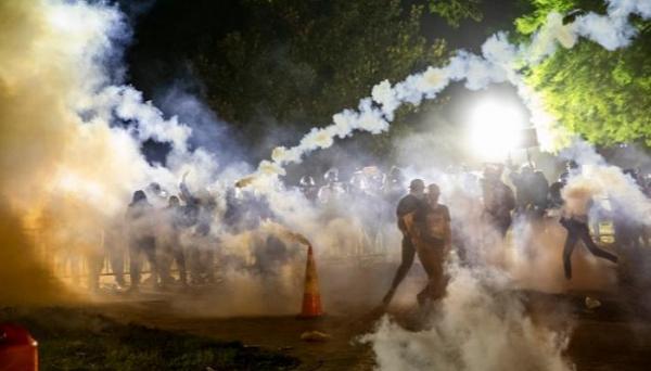 تويتر يحذف حسابا زعم تبعيته لـ"أنتيفا" بعد انتقاد نجل ترامب