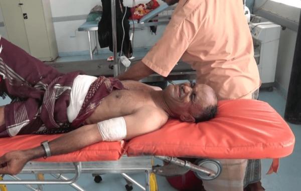 إصابة خمسيني برصاص قناصة المليشيات الحوثية جنوب الحديدة