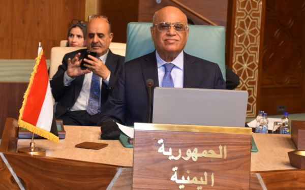 مندوب اليمن لدى جامعة الدول العربية: استمرار دعم إيران لمليشيات الحوثي يقوِّض مساعي السلام وتثبيت الهدنة 