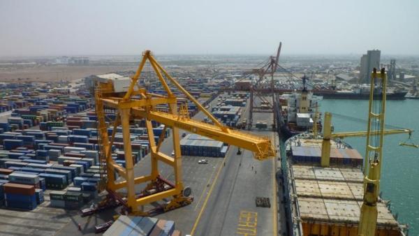 إستشاري أمريكي : الولايات المتحدة منحت الضوء الأصفر للهجوم على مدينة الحديدة