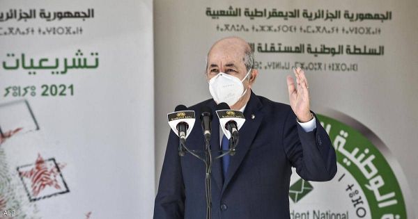 تبون يدلي بصوته: بعض الدول منزعجة من "ديمقراطية الجزائر"