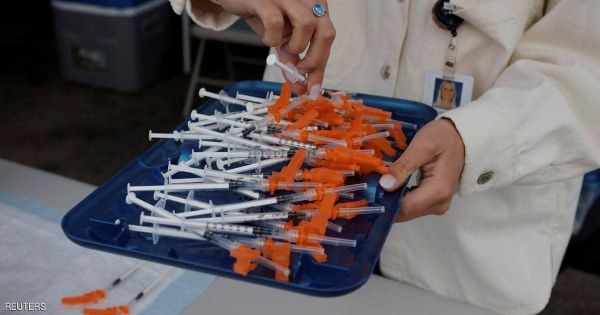 نيويورك: 899 من السكان تلقوا جرعات لقاح كورونا منتهية الصلاحية