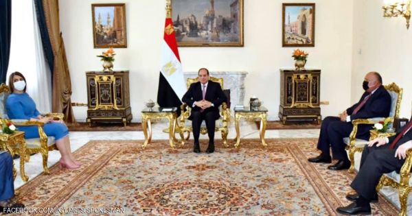 السيسي  يؤكد مجددا: أمن ليبيا امتداد للأمن القومي المصري