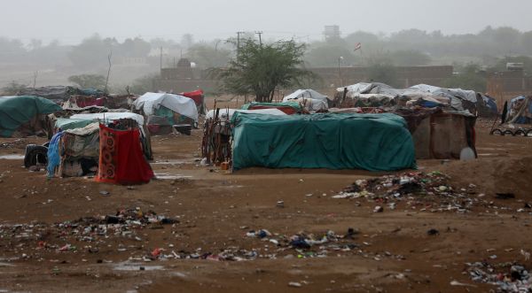 مصدر مسؤول: مليشيا الحوثي تعدم ثلاثة من المُهمّشين في تعز 