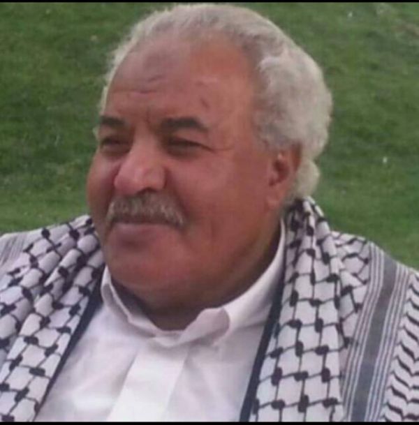 "عميد الفنانين" يكشف جانبًا من الفساد الحوثي في فضائية "اليمن" بصنعاء