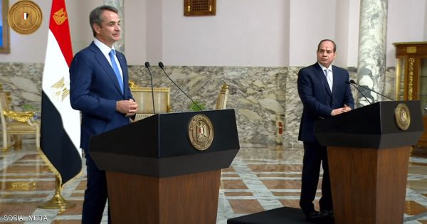 مصر واليونان تؤكدان على ضرورة خروج المرتزقة من ليبيا