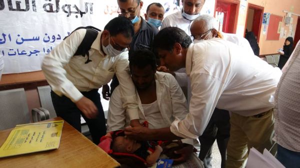 تدشين الجولة الثالثة من لقاح شلل الأطفال دون سن الخامسة بالحديدة 