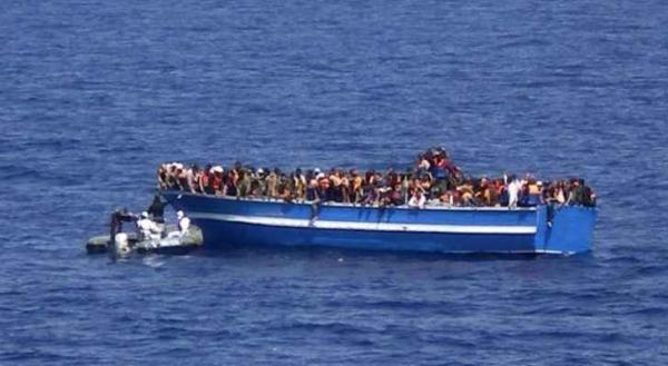 إيطاليا تغلق موانئها في وجه المهاجرين