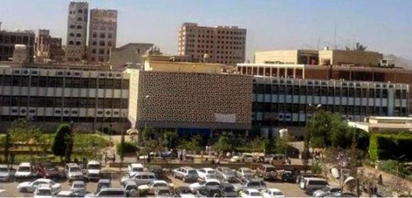 معظمهم أطفال زجت بهم المليشيا في جبهاتها.. مستشفى الثورة بصنعاء يستقبل عشرات الجثث