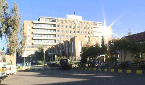 المليشيا الحوثية تنهب 16 سيارة مقدمة من البعثة الصينية للمستشفى الجمهوري بصنعاء