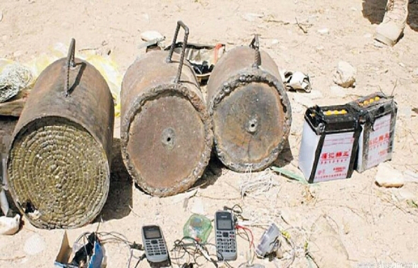 هلاك 5 حوثيين بانفجار عبوة سبق أن زرعوها في مديرية ماوية