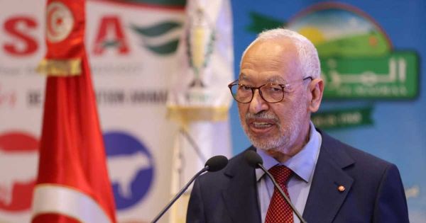 تونس.. أمر قضائي بتجميد حسابات مصرفية للغنوشي وابنه وصهره
