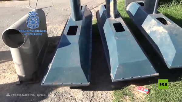 ضبط غواصات مسيرة لتهريب المخدرات من المغرب