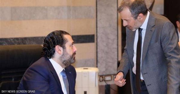 بعد سجال باسيل والحريري.. لا بوادر لحل أزمة لبنان