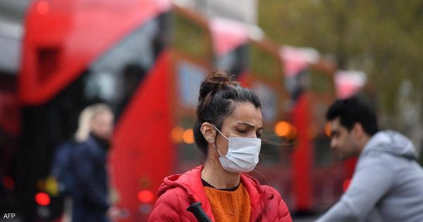 بعد رفع قيود كورونا.. لندن تفرض الكمامات في مواصلاتها العامة