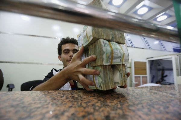 المجلس الاقتصادي الأعلى أزمة تراجع قيمة الريال مفتعلة   