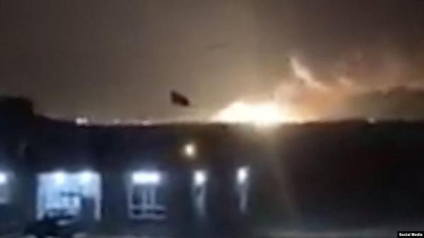 قصف جوي يستهدف معسكرا للحشد الشعبي في العراق