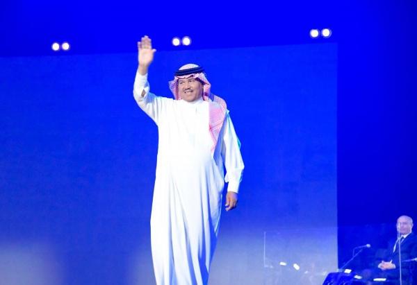 فنا العرب يبدع بـ 13 أغنية في مهرجان أبها