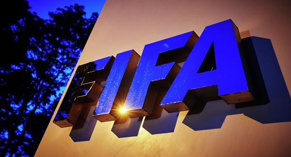 "الفيفا" يفرض عقوبات على اندية قطرية