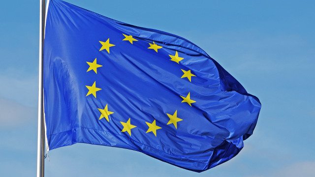رؤساء بعثات الاتحاد الأوروبي يدعون لإطلاق فوري لصحفيين حكم الحوثي بإعدامهم وتقديم قتلة القعيطي للقضاء