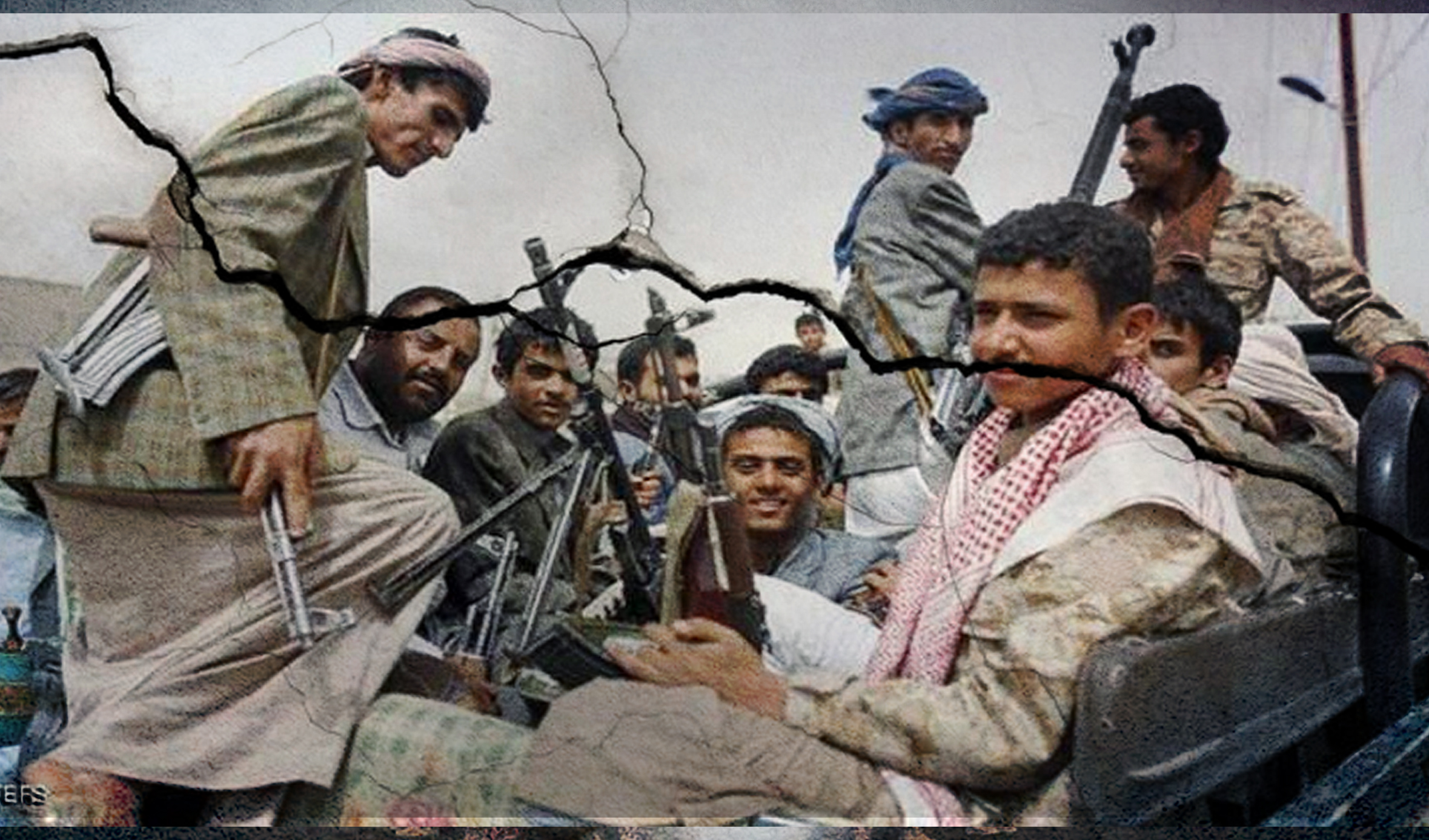 ضمن سياسات الاستحواذ.. الحوثيون يعينون شخصا من أسرة زعيمهم لأحد أهم البنوك 