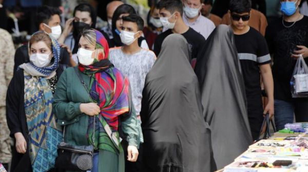 تسجل حصيلة قياسية للإصابات اليومية بفيروس «كورونا» في إيران 