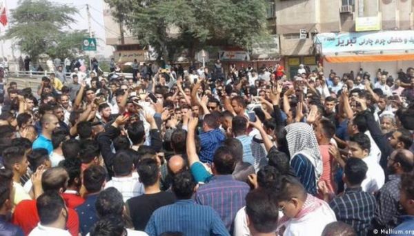 إيران.. "احتجاجات المياه مستمرة" في الأحواز.. وانتشار أمني في ظهران