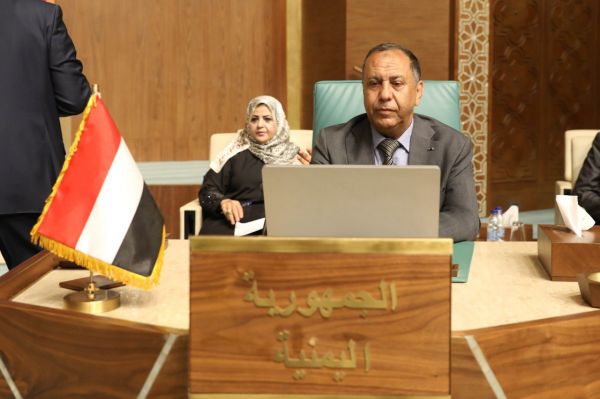 في ختام دورته غير العادية.. المجلس الاقتصادي والاجتماعي بالجامعة العربية يقر دعم اليمن لمواجهة التحديات الإنسانية والصحية 