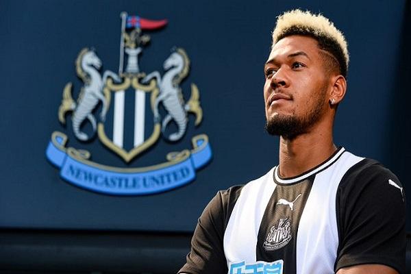 في صفقة قياسية.. نيوكاسل يتعاقد مع المهاجم البرازيلي جولينتون