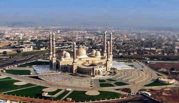 عند السابعة مساءً.. حملة إلكترونية تندد باستهداف الحوثيين الممنهج لجامع الصالح 