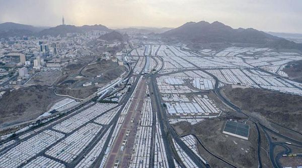 معهد خادم الحرمين للأبحاث: الحج لم يتوقف إطلاقاً على مدى التاريخ الإسلامي
