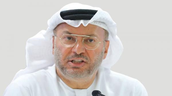 قرقاش: تقرير "نيويورك تايمز" يوثق علاقة قطر بالتطرف والإرهاب