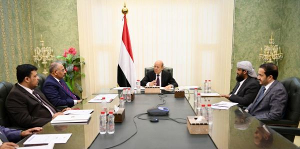 القيادة الرئاسي يناقش الإصلاحات في المجالات الإدارية والمؤسسية والخدمية