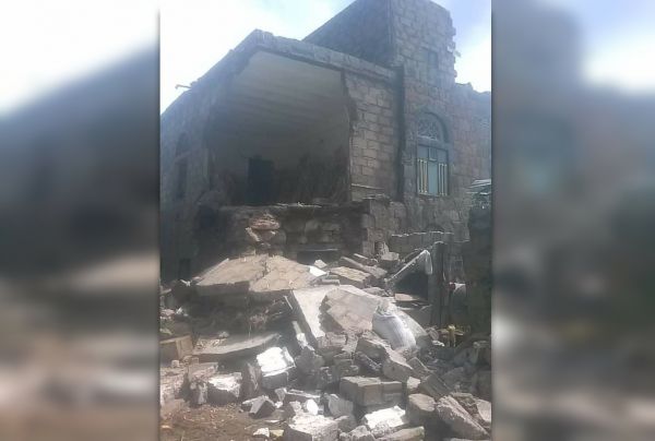 إب.. تضرر منازل ونزوح عشرات العائلات في السدة بسبب السيول