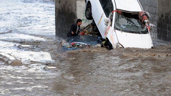 المفوضية الأوروبية: وفاة 24 شخصا وانهيار 50 منزلا في اليمن جراء أمطار غزيرة