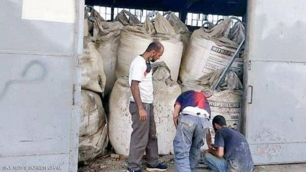 كارثة بيروت .. صورة متداولة تلخص "الإهمال والفساد"