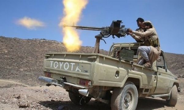 البيضاء.. هجوم يستهدف رتلا لمليشيا الحوثي ومصرع 7 منهم في جبهة الزاهر