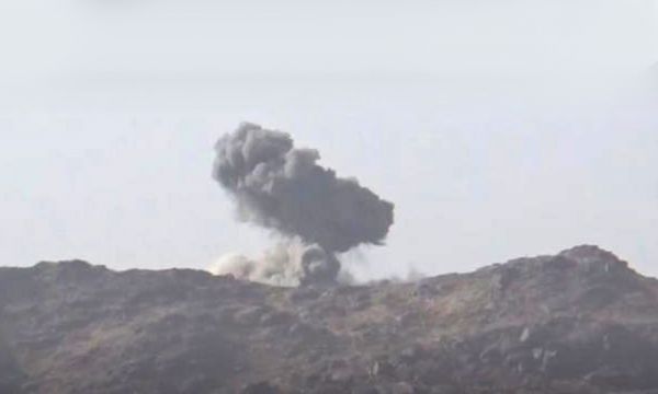 البيضاء.. مقتل حوثيين بينهم قيادي وتدمير دبابة وعربة لهم