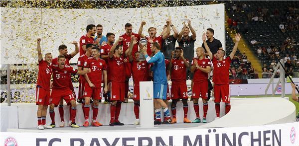 بخماسية في مرمى فرانكفورت.. بايرن بطل السوبر الألماني