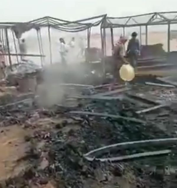 حريق يلتهم 7 من مآوي النازحين بمأرب 