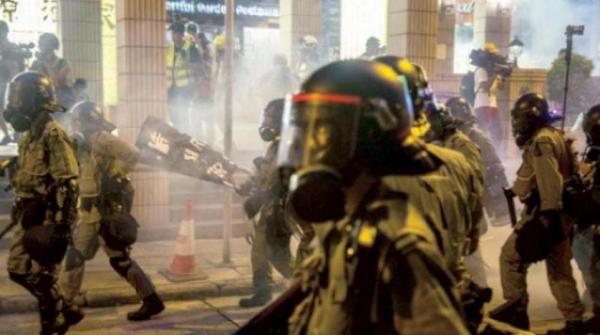 الصين تدعو هونغ كونغ لمعاقبة المتظاهرين المخالفين للقانون