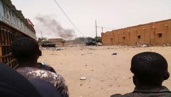 "كمين دامٍ".. مقتل 15 جنديا وإصابة 34 بوسط مالي