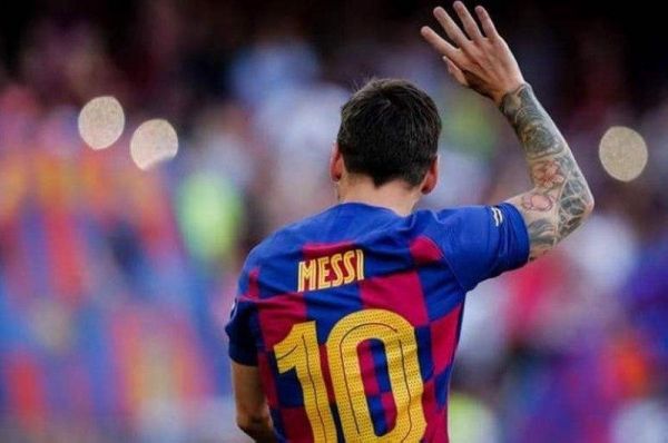 صدمة لجماهير النادي الكتالوني.. ميسي يقرر الرحيل عن برشلونة