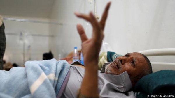 القطاع الصحي في مناطق الحوثيين.. إقطاعية فساد وسلالة