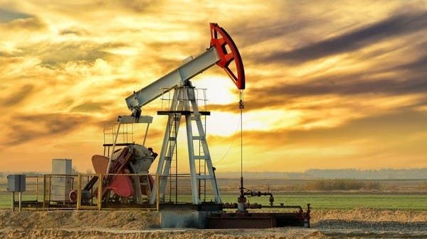 أسعار النفط تهبط 4% بفعل مخاوف تباطؤ اقتصادي يقوض الطلب على الوقود