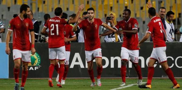 الأهلي يعتلي صدارة الدوري المصري