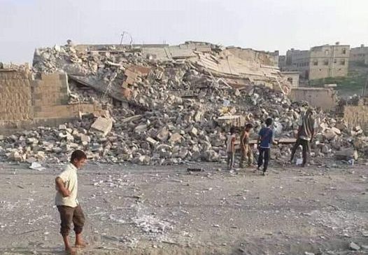 مسؤول حكومي: الحوثي والقاعدة وجهان لعملة إرهابية واحدة