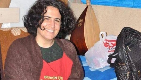وفاة محامية بسجون أردوغان بعد إضراب حتى الموت