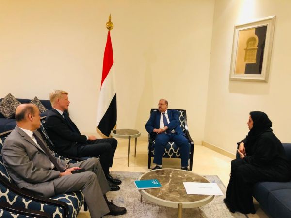 البركاني: مليشيات الحوثي تفكر بعدائية وغير جادة بعملية السلام 